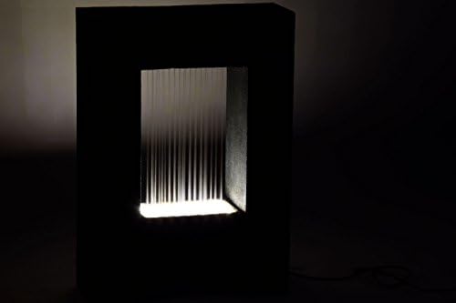 Prostokątna fontanna Jupiter z sadzeniem